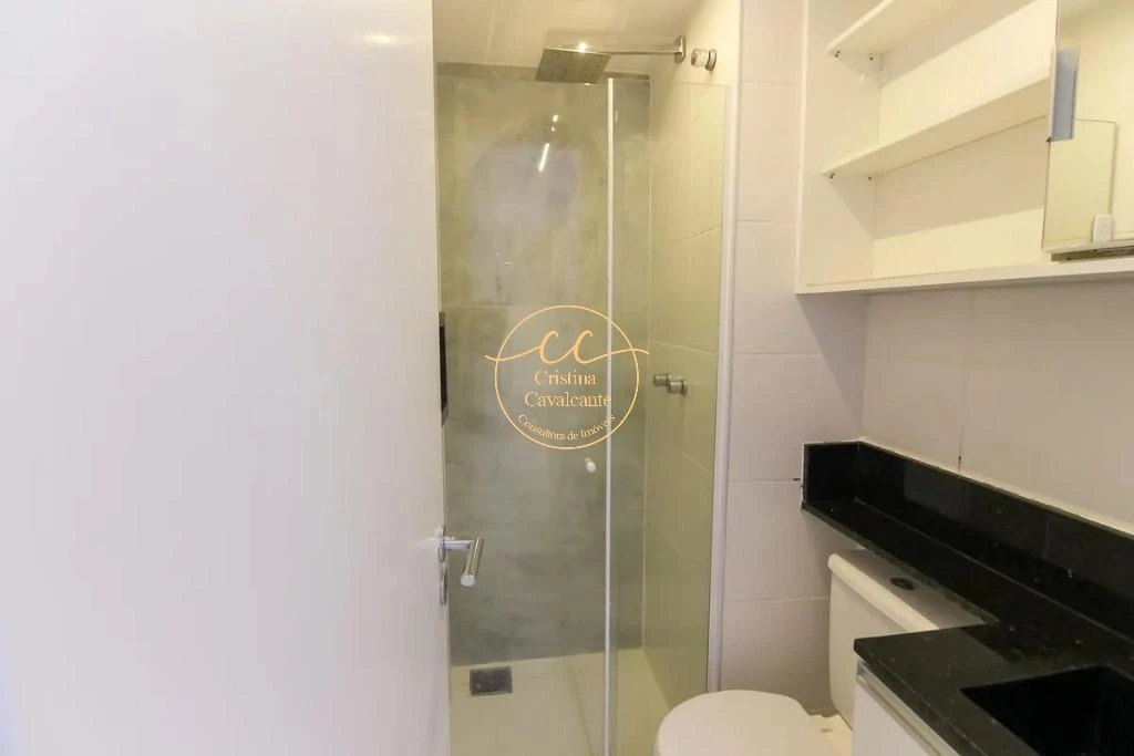 Furnished 2-bedroom apartment with 1 en-suite and balcony — photo 6