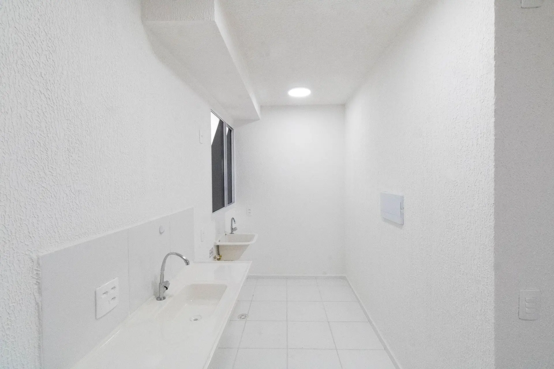 Apartment, 46 m², with wood or laminate floors — photo 42