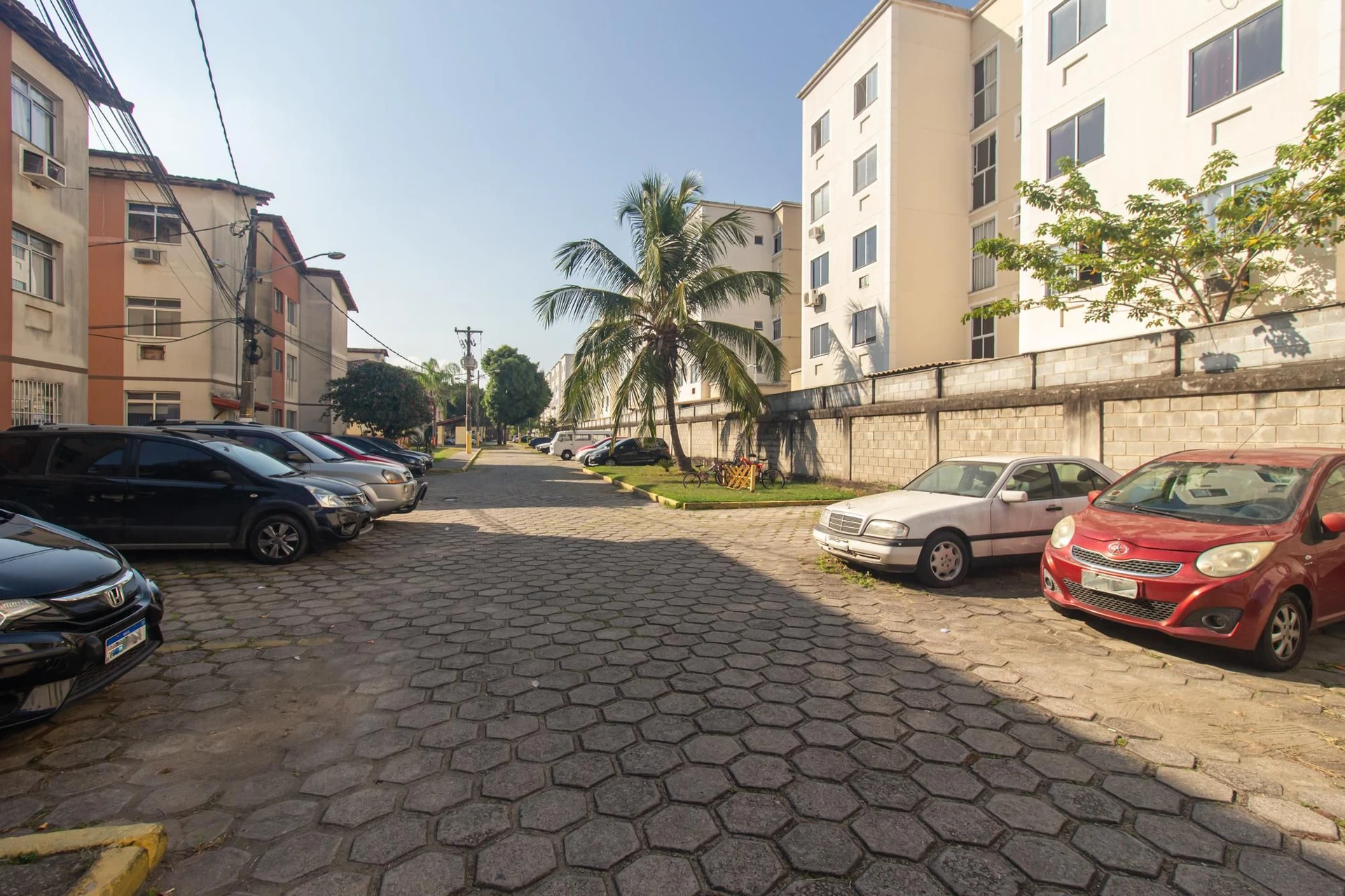 Unfurnished 2-bedroom apartment with 1 parking space — photo 28