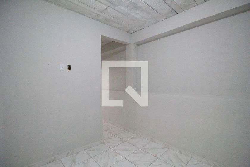 1-bedroom apartment with 40 m² and tile floors — photo 4