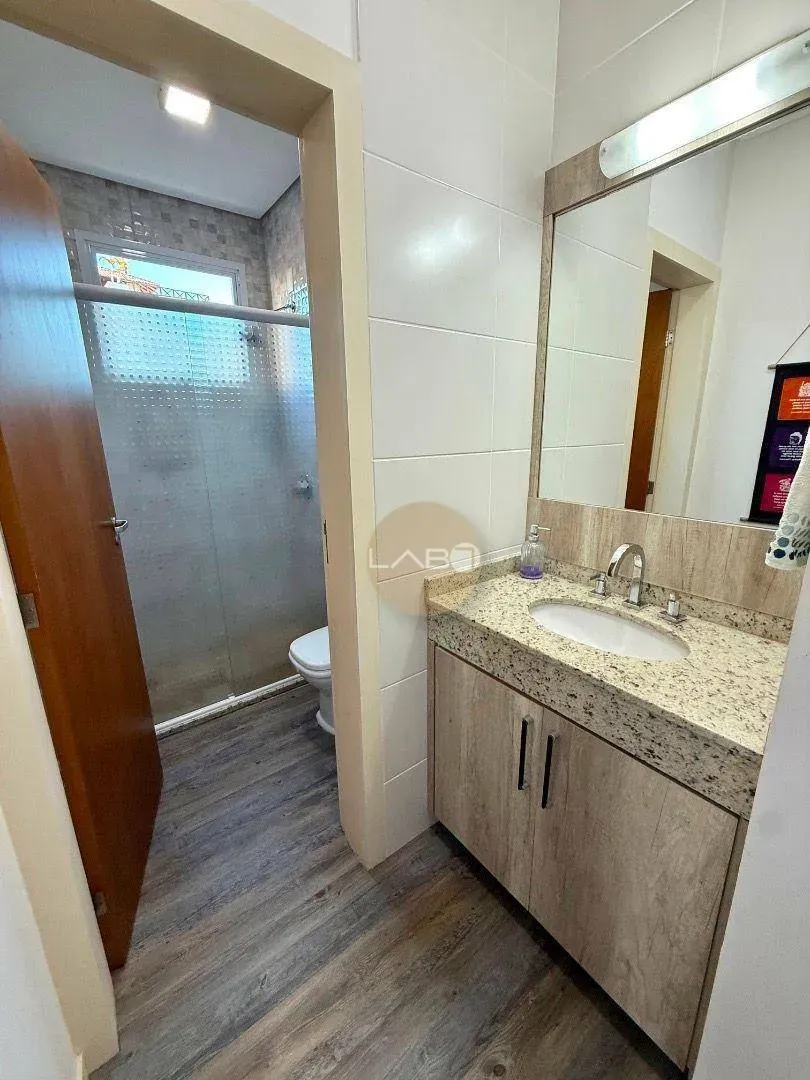 Квартира з 2 спальнями, 1 ванною при спальні та 2 паркомісцями — photo 43