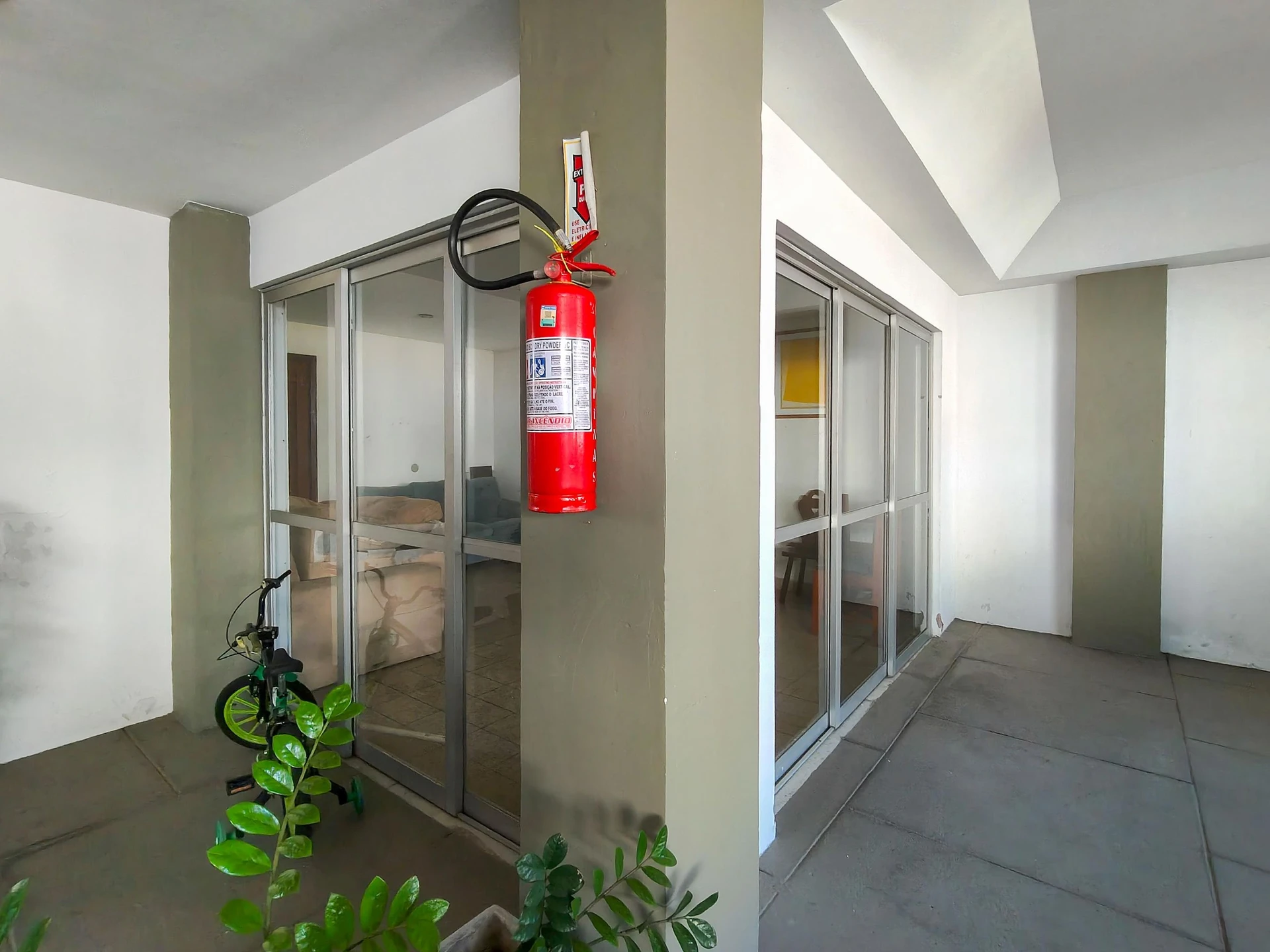 Apartamento mobiliado de 3 quartos com banheira — photo 62