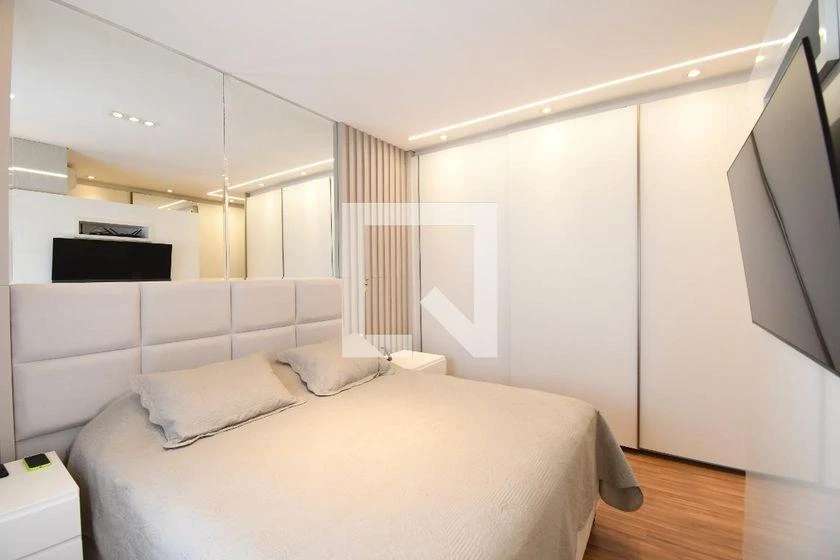Furnished apartment, 185 m², with a bathtub — photo 26