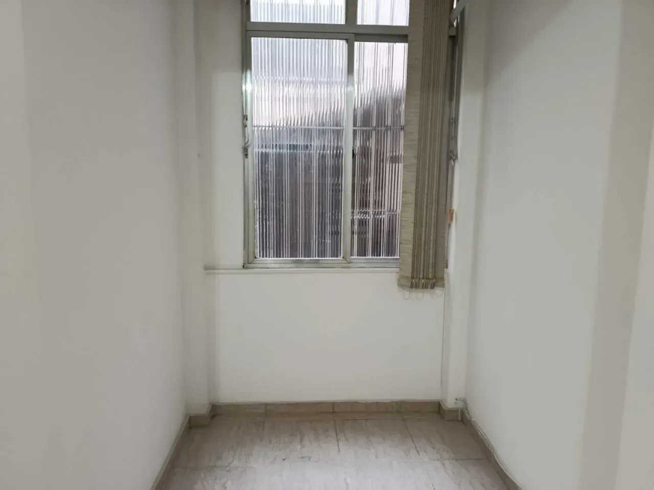 Apartamento de 3 quartos com cozinha separada e 85 m² — photo 14
