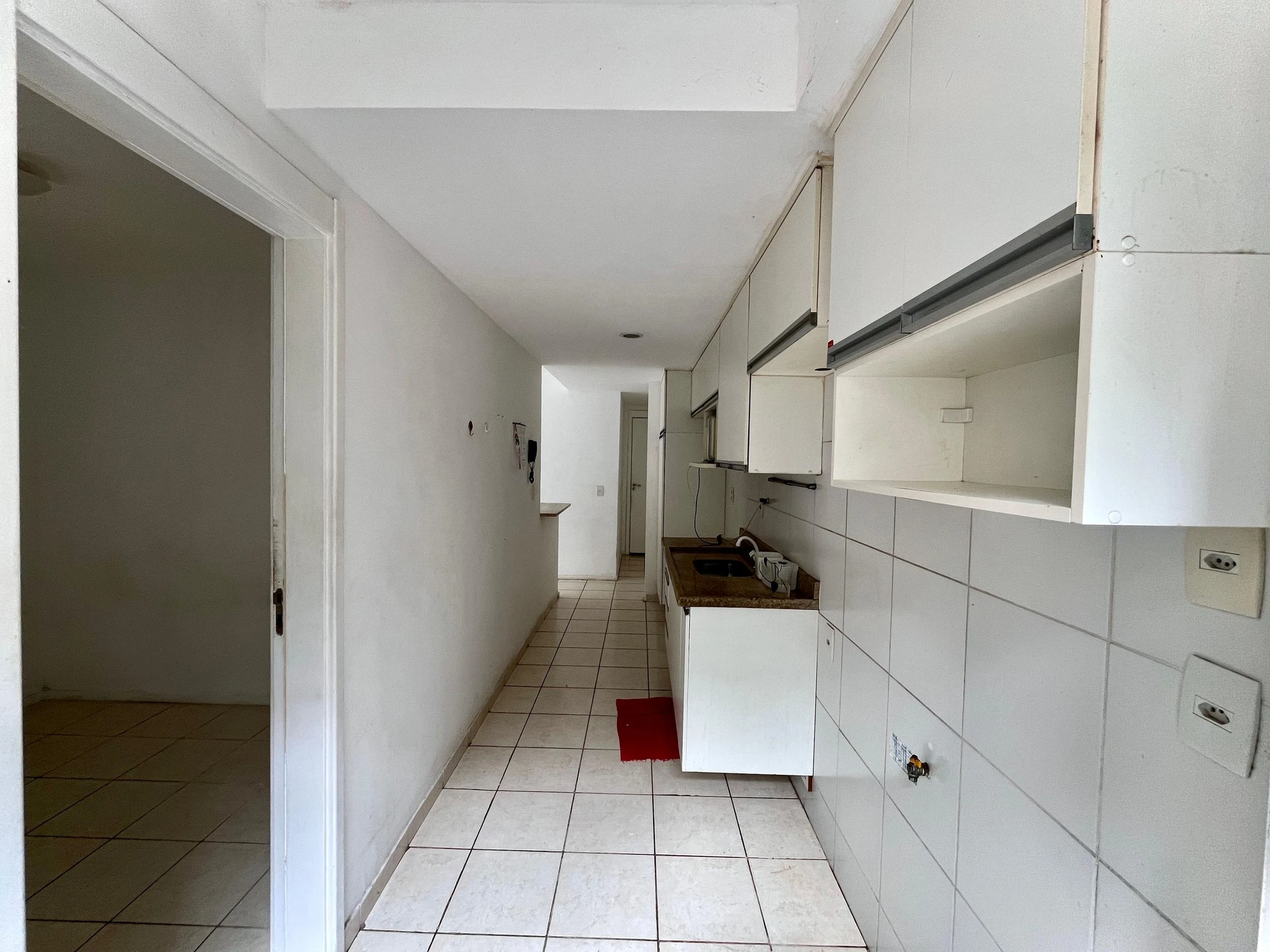 Квартира з 3 спальнями та балконом, 3 ванні — photo 15