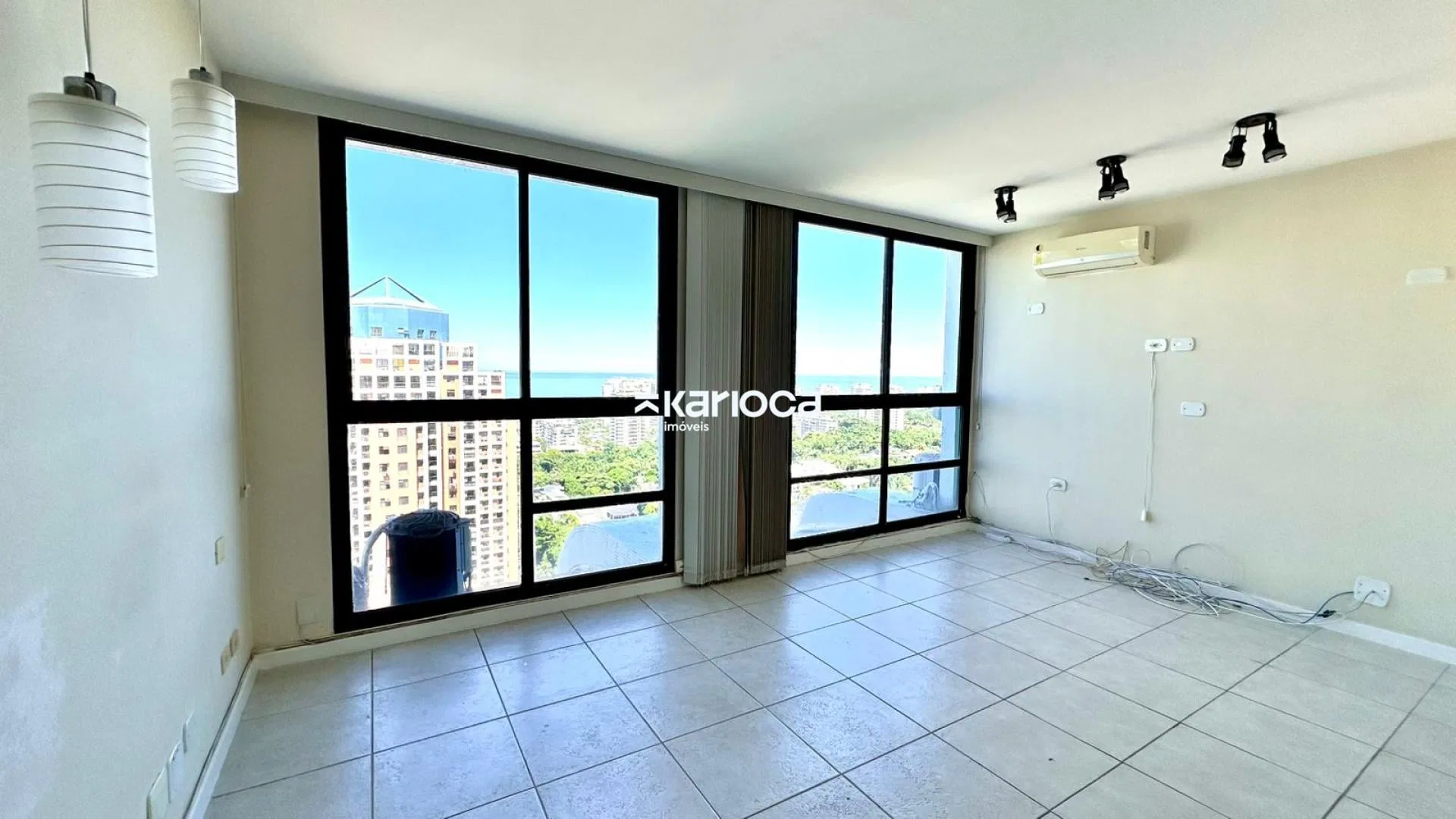 Duplex penthouse with 3 en-suite bedrooms and 5 baths — photo 24