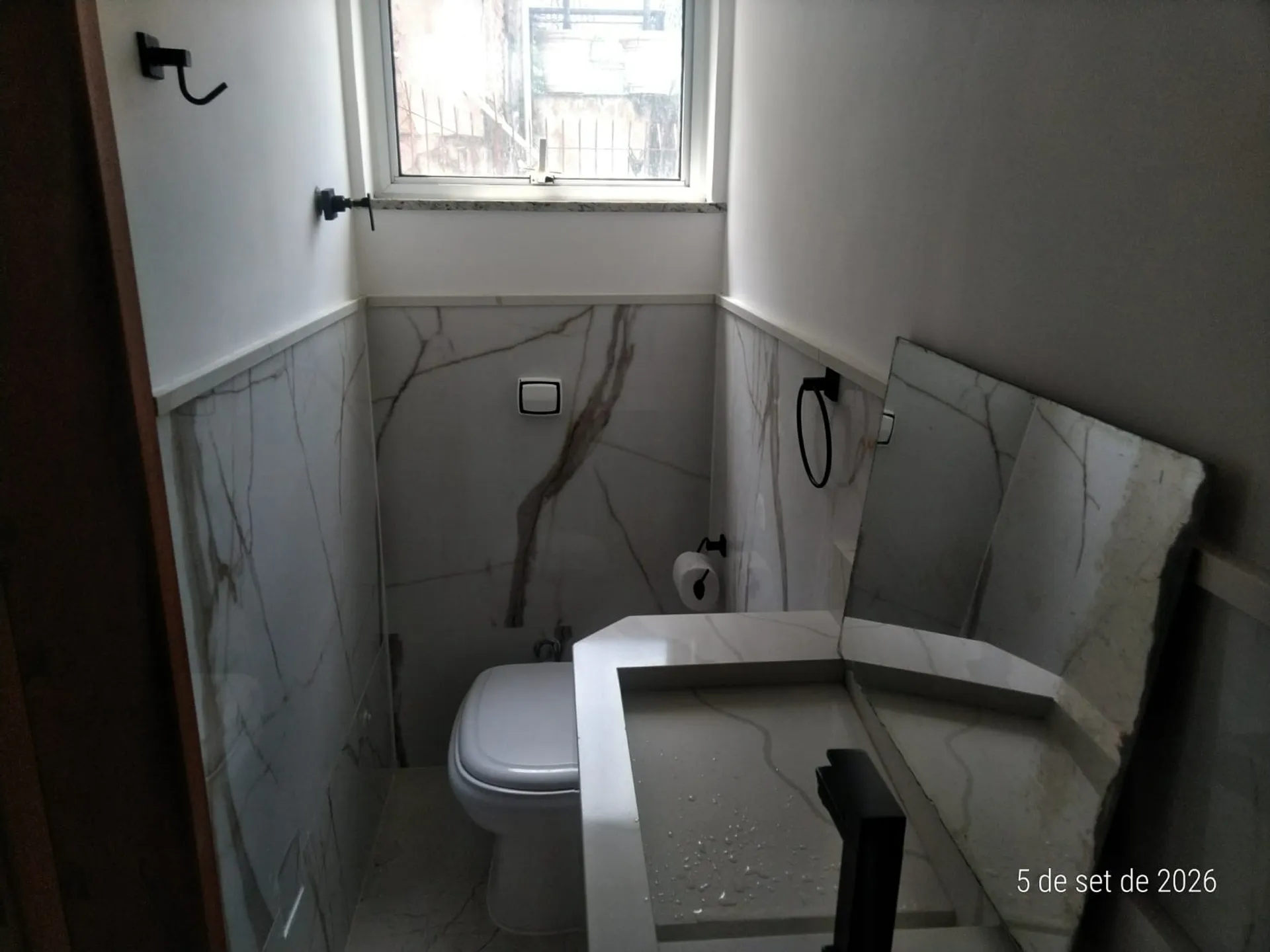Квартира 40 м² з 1 спальнею та 1 паркомісцем — photo 14