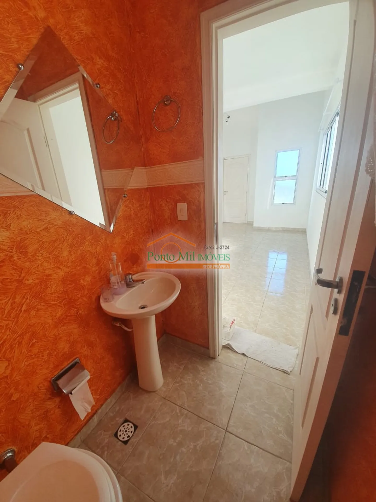 Будинок для оренди з 3 спальнями та 180 м² — photo 21