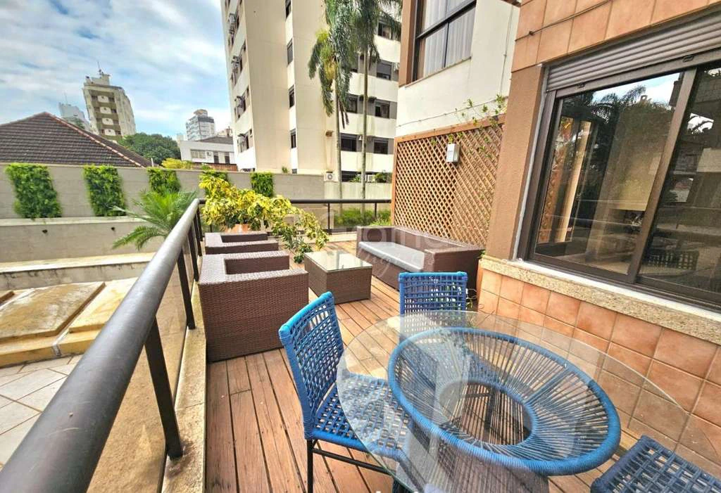 Apartamento amueblado de 4 dormitorios y 392 m² — photo 2