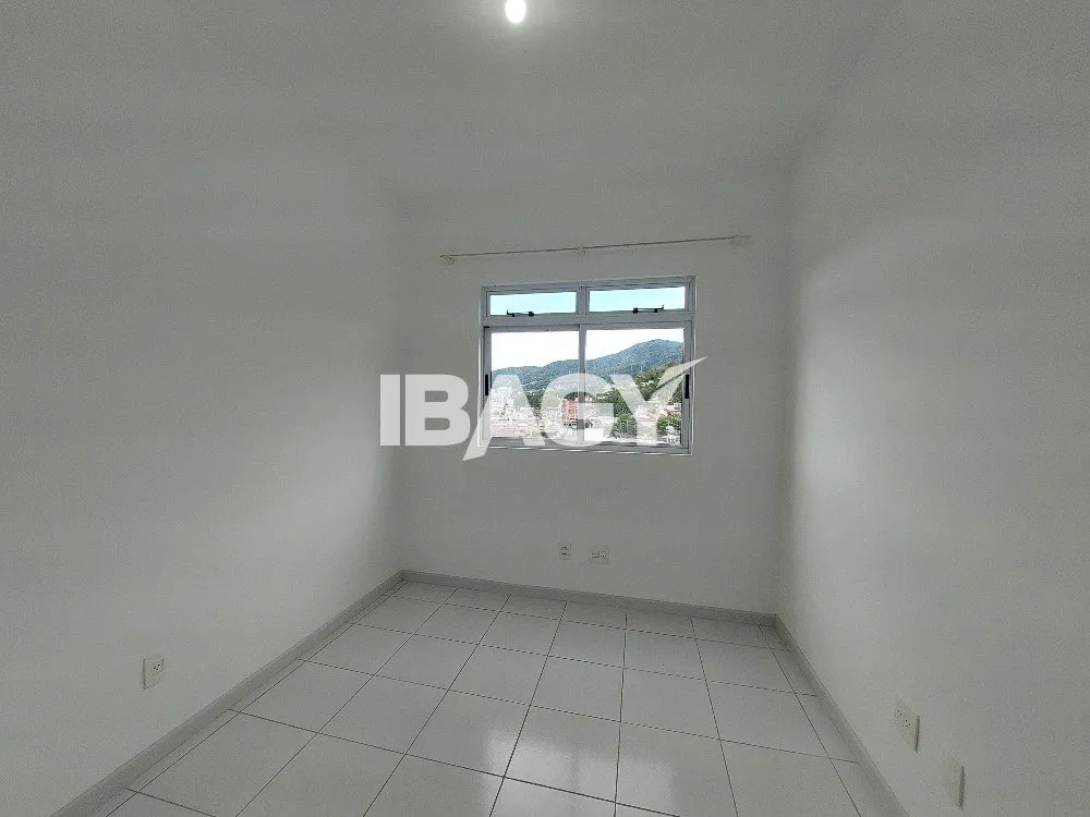 Mountain view in a 3-bedroom apartment, 90 m² — photo 19