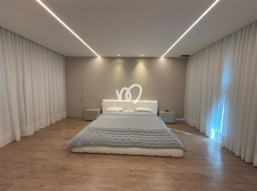 Duplex house with 5 bedrooms and 5 bathrooms — photo 43