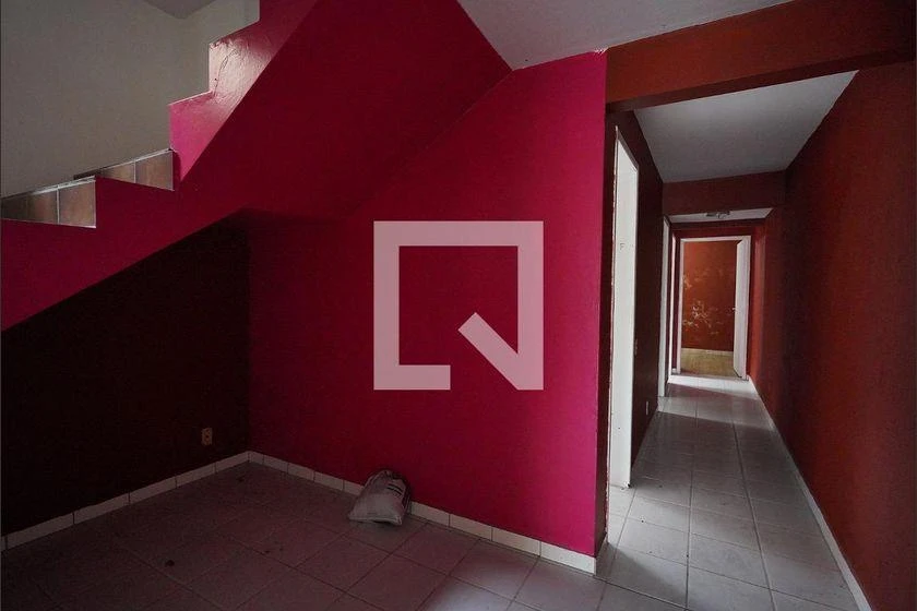 House with 7 bedrooms and 3 en-suites at 350 m² — photo 23