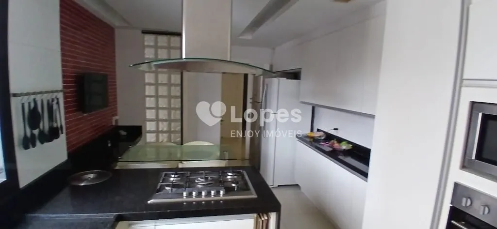 390 m² apartment with a private BBQ area — photo 19