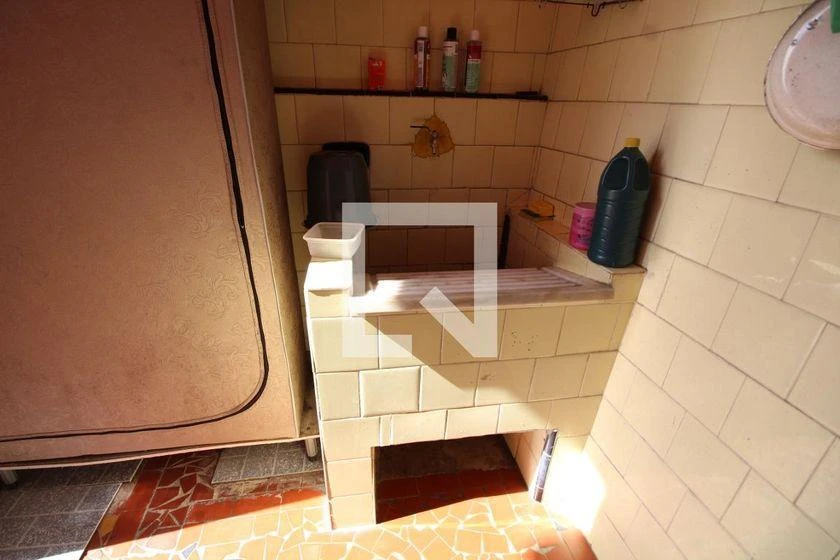 255 m² house with 3 bedrooms and a private garden — photo 47