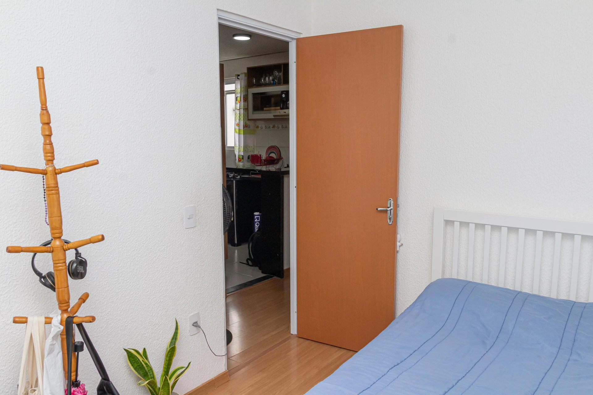 Furnished 2-bedroom apartment with gas open kitchen — photo 39