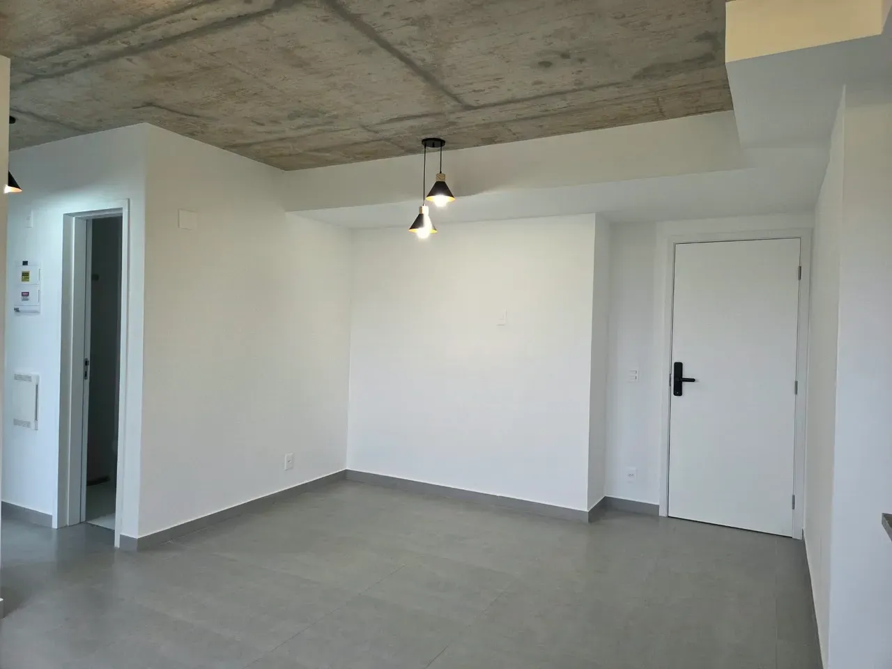 Home office in a 2-bedroom apartment, 56 m² — photo 47