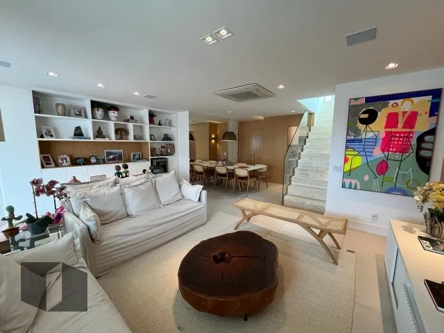 Furnished apartment with 3 bedrooms and 4 bathrooms — photo 4