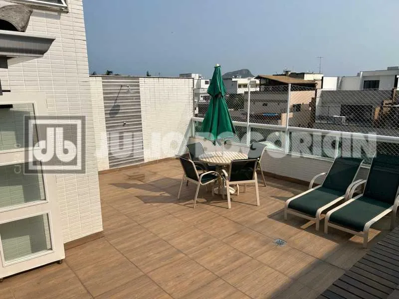Apartamento sem mobília com 3 quartos e 5 banheiros — photo 28