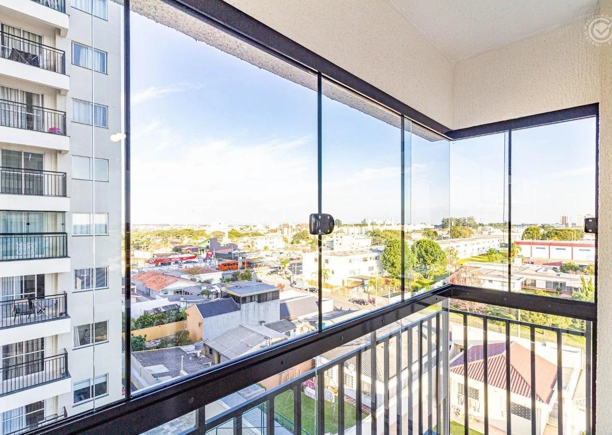Apartamento de 2 quartos em condomínio com academia
