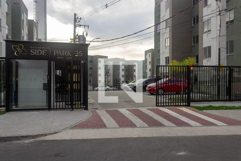 Apartamento de 2 quartos com piso de madeira ou laminado — photo 38