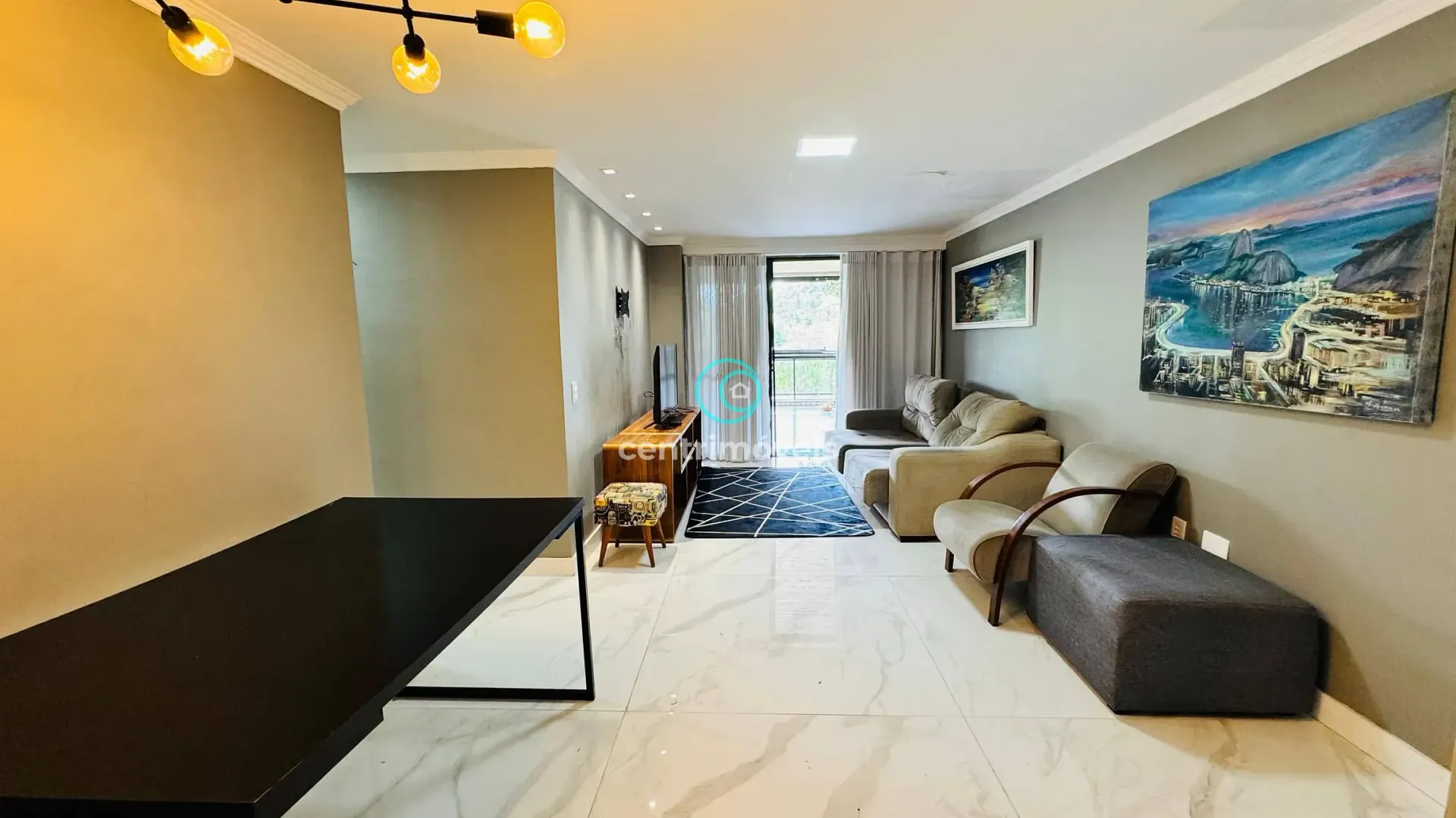 Walk-in closet in a 2-bedroom apartment, 110 m² — photo 14