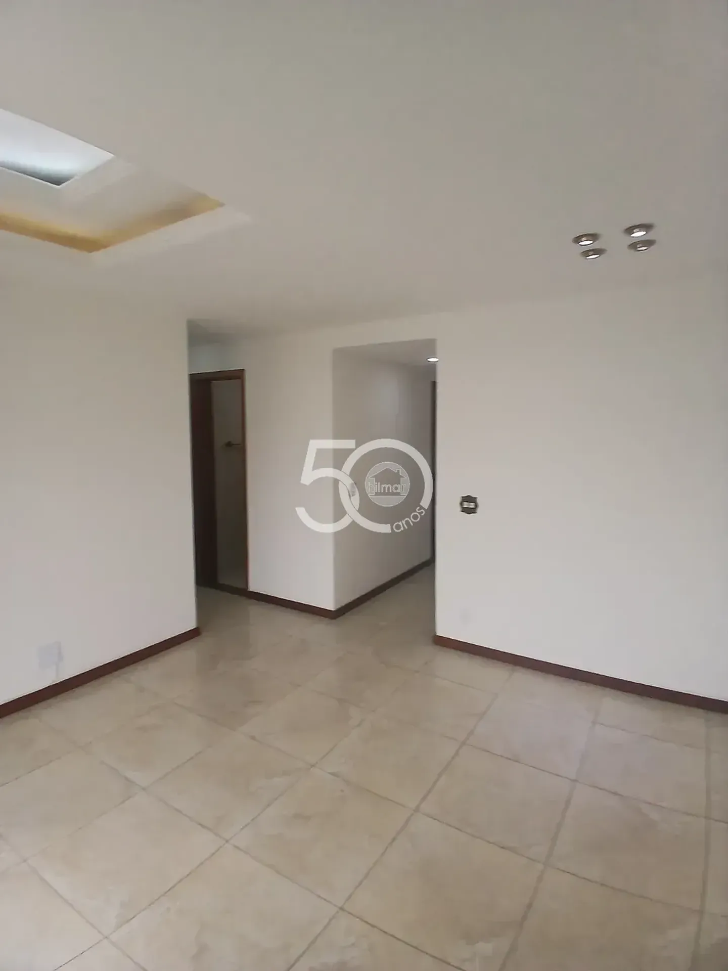 Apartamento de 2 quartos em condomínio com piscina — photo 24