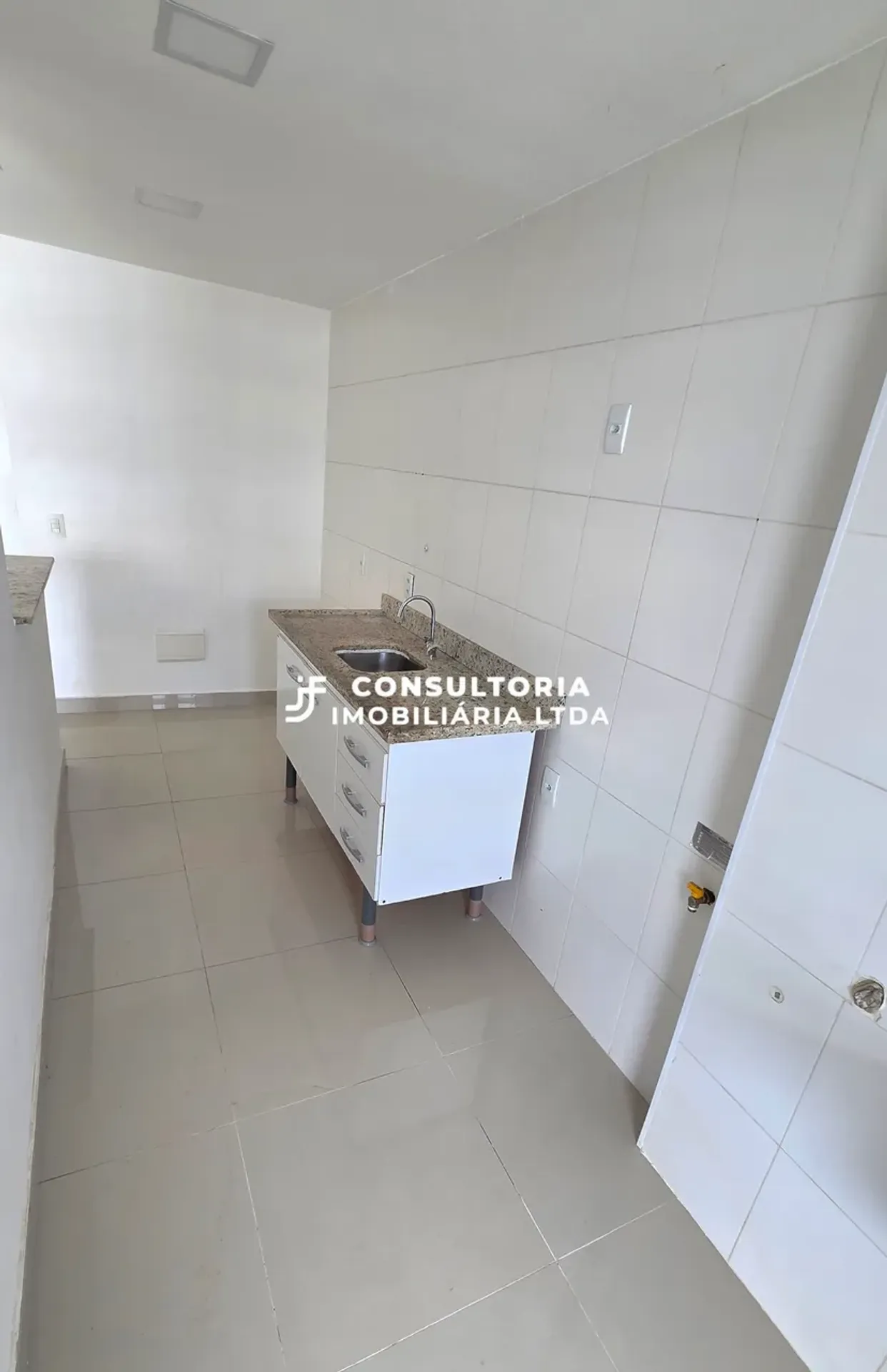 Apartment, 75 m², with a glass-enclosed balcony — photo 15