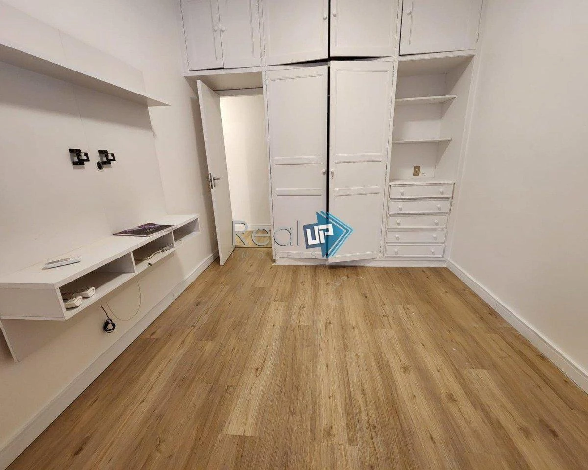 Робоче місце та 3 спальні: квартира 80 м² — photo 15