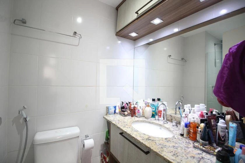Glass-enclosed balcony in a 2-bedroom apartment, 78 m² — photo 26
