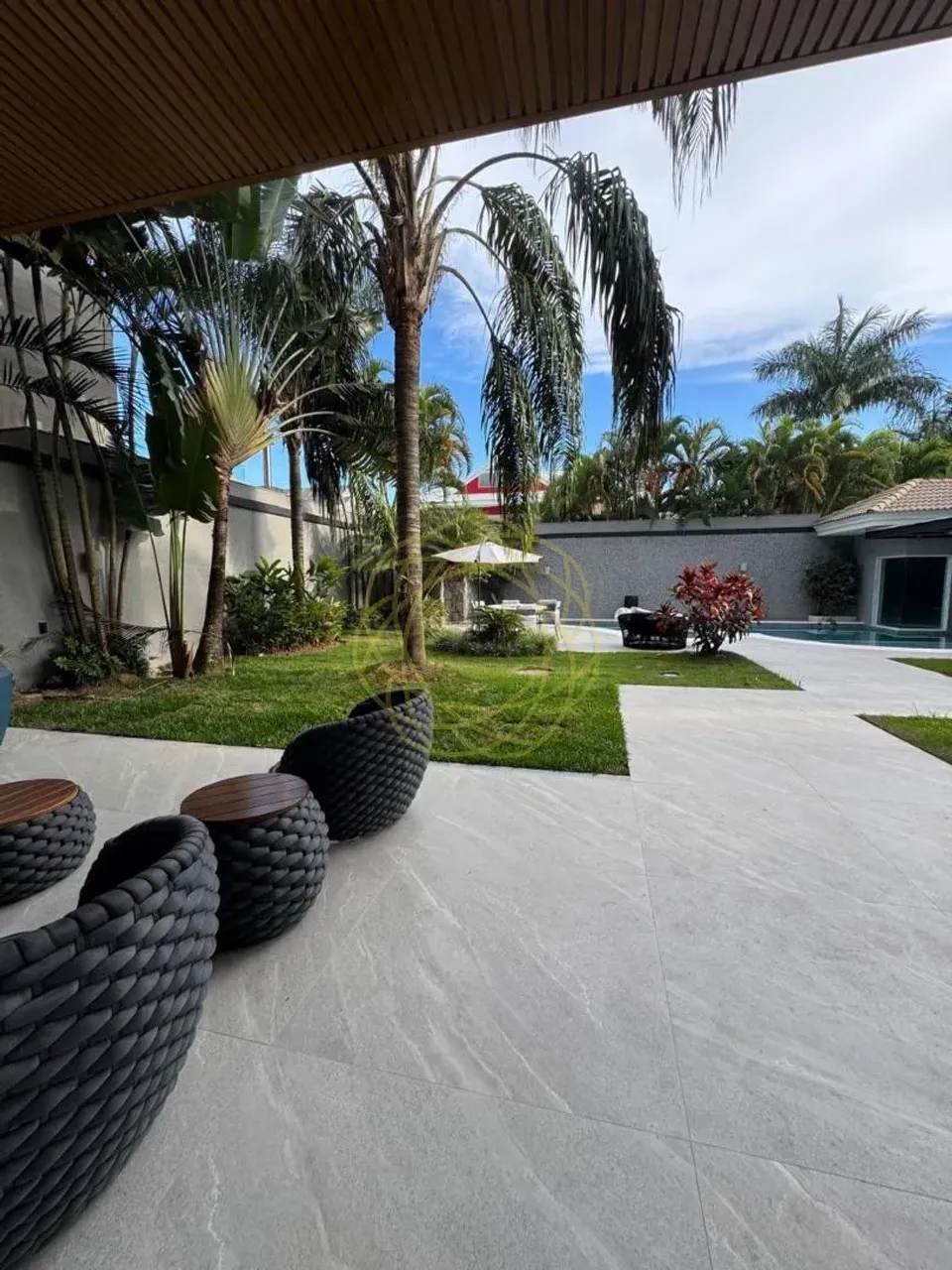 House with 5 bedrooms and 5 bathrooms with gas kitchen — photo 6