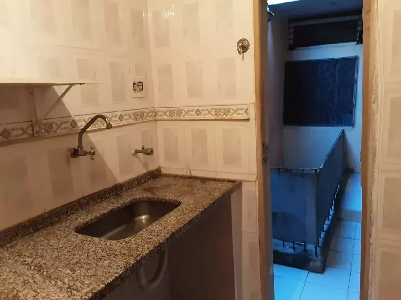 Commercial house with 1 bedroom and 1 bathroom — photo 20