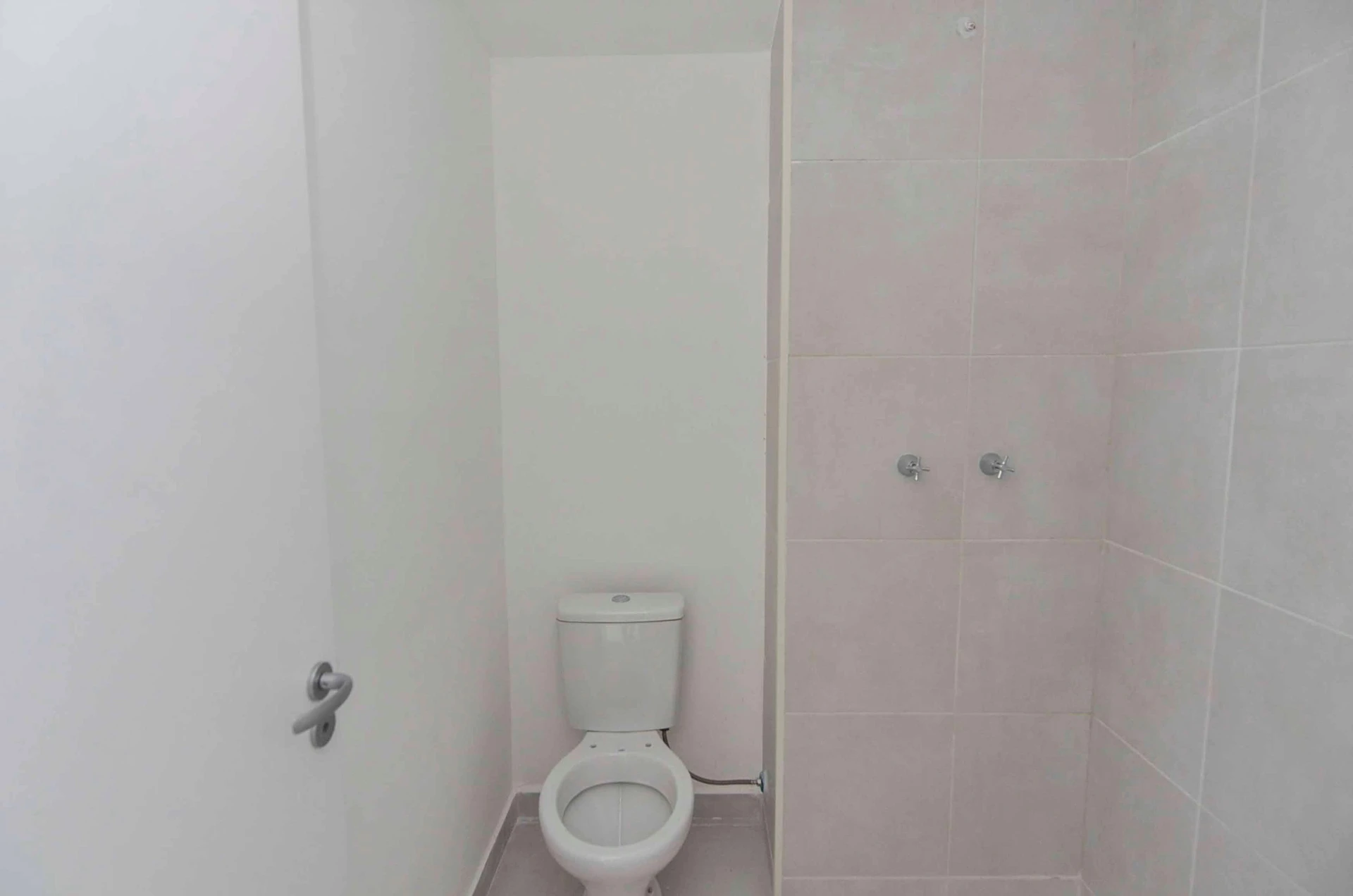 Apartamento de 2 quartos em condomínio com academia — photo 31