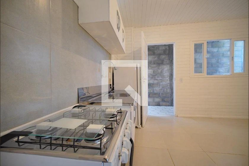One-bedroom, 24 m² house in Florianópolis — photo 6