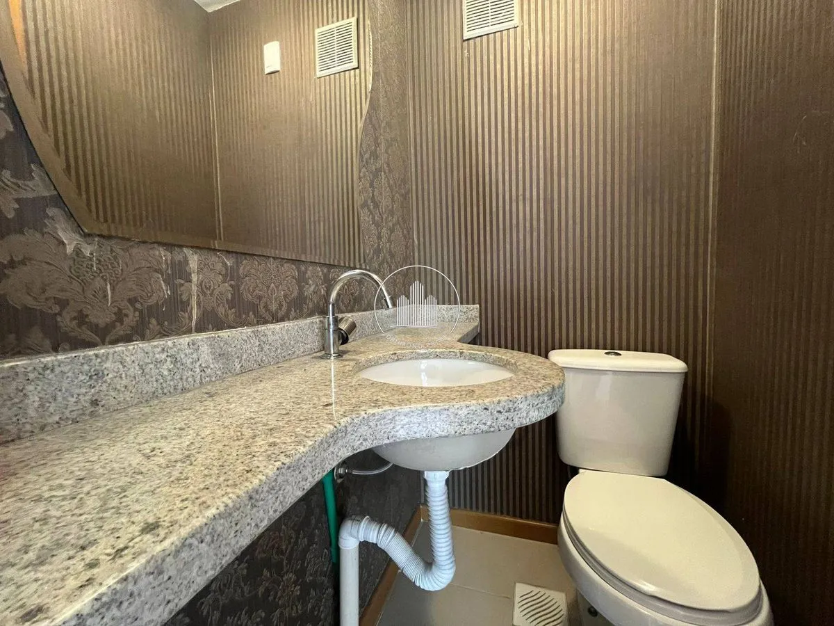 130 m² apartment with 3 en-suite bedrooms and 2 spots — photo 30