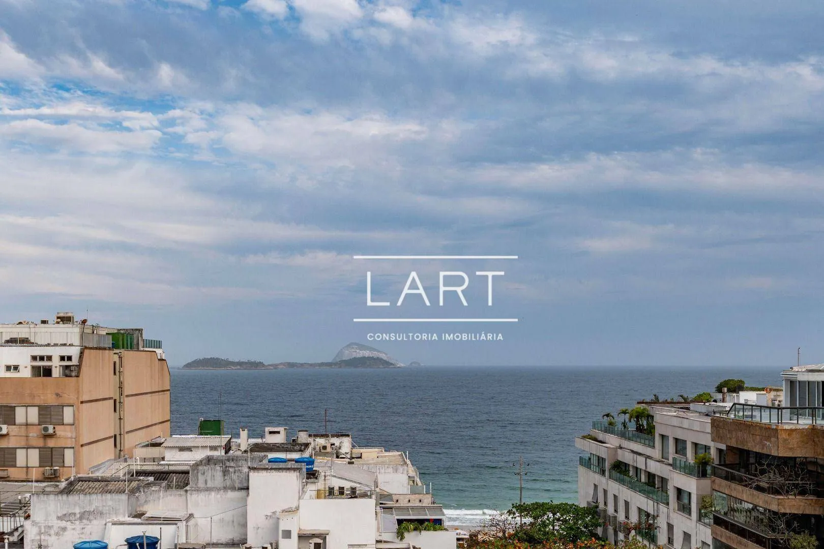 Cobertura com 3 dormitórios e churrasqueira na varanda — photo 32