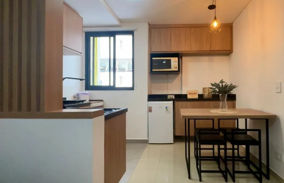 Apartamento mobiliado com 1 quarto e 1 banheiro — photo 2