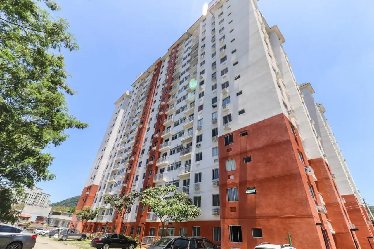 2-bedroom apartment in a building with a gym — photo 19