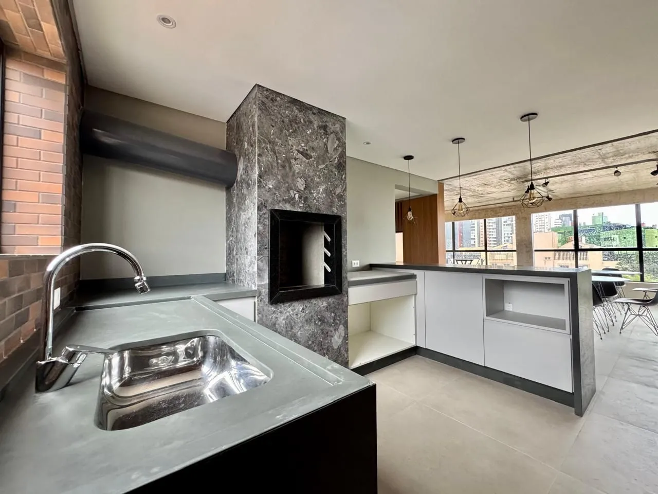 Furnished 36 m² studio with 1 bedroom and 1 bathroom — photo 14