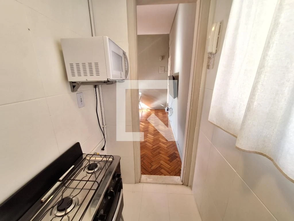 Apartamento mobiliado com 1 quarto e 1 banheiro — photo 10