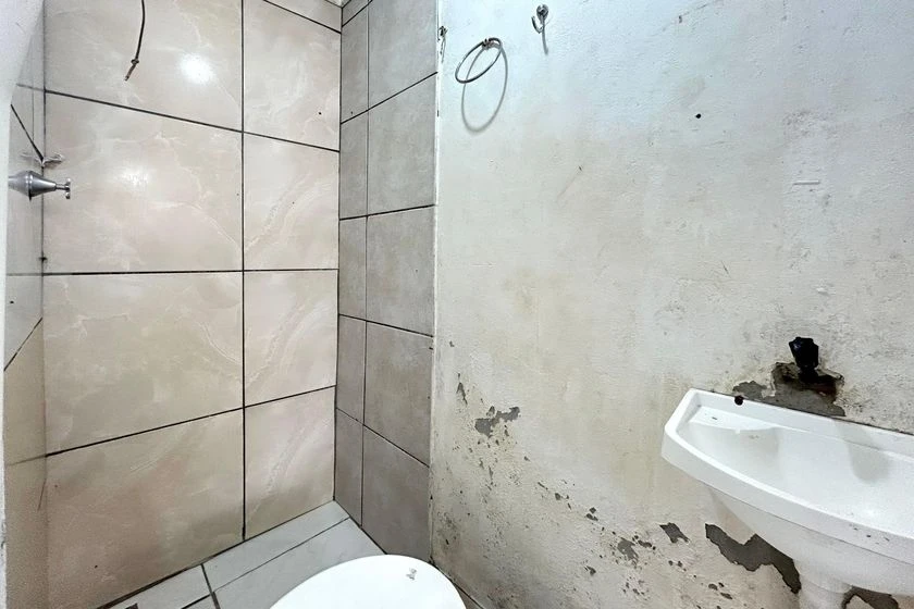 Квартира с 1 спальней без мебели и отдельной кухней с газом — photo 6