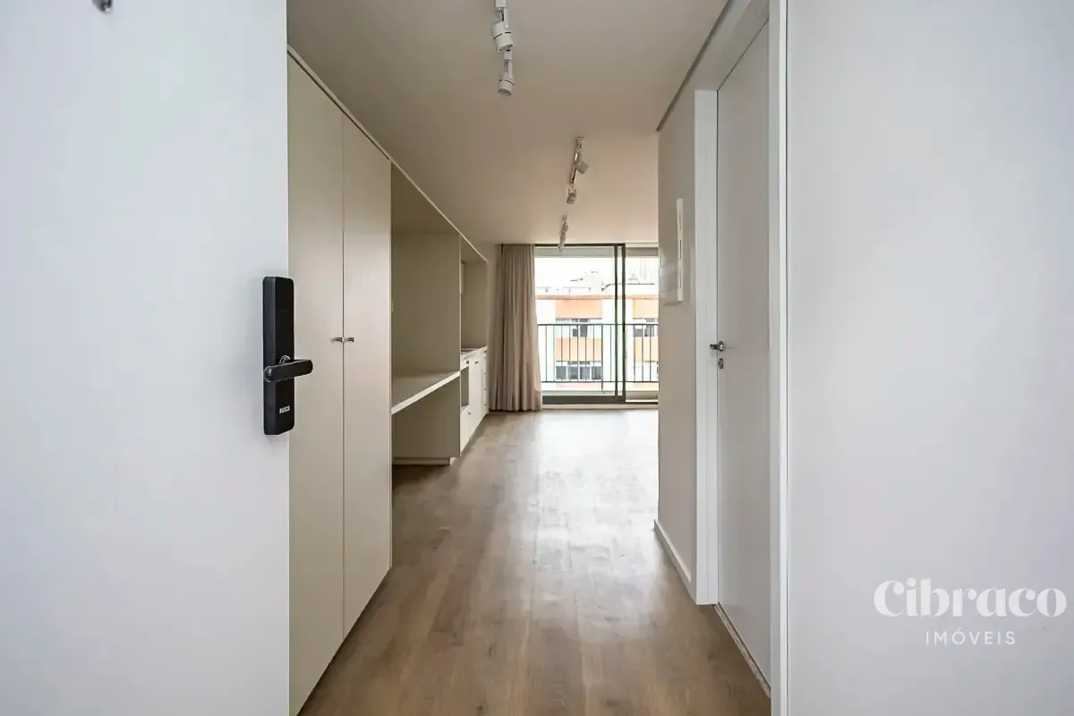 Estudio con balcón y aire acondicionado — photo 10
