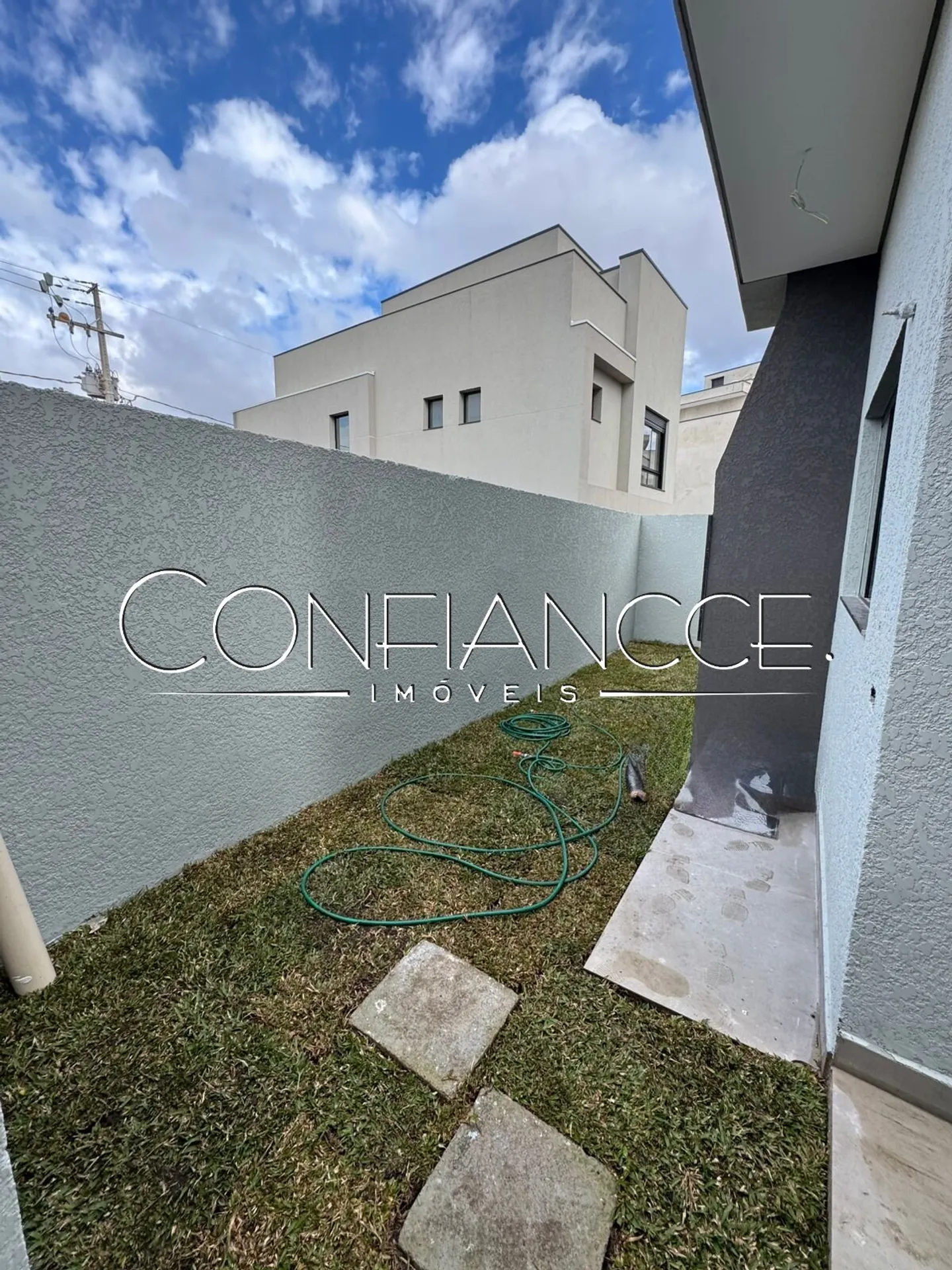 Condominium house with 3 bedrooms, 3 baths and 2 parking — photo 27