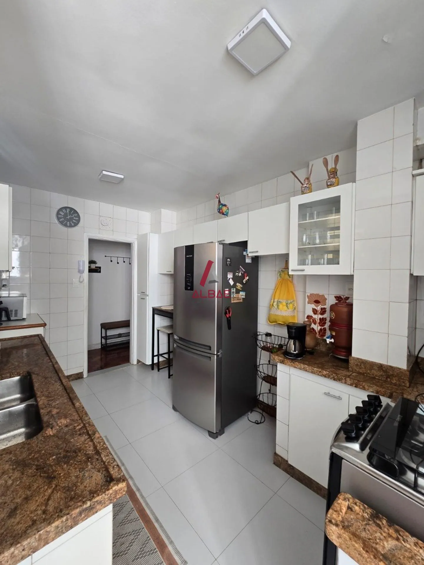 2-bedroom apartment with balcony and a full set of 3 baths — photo 28
