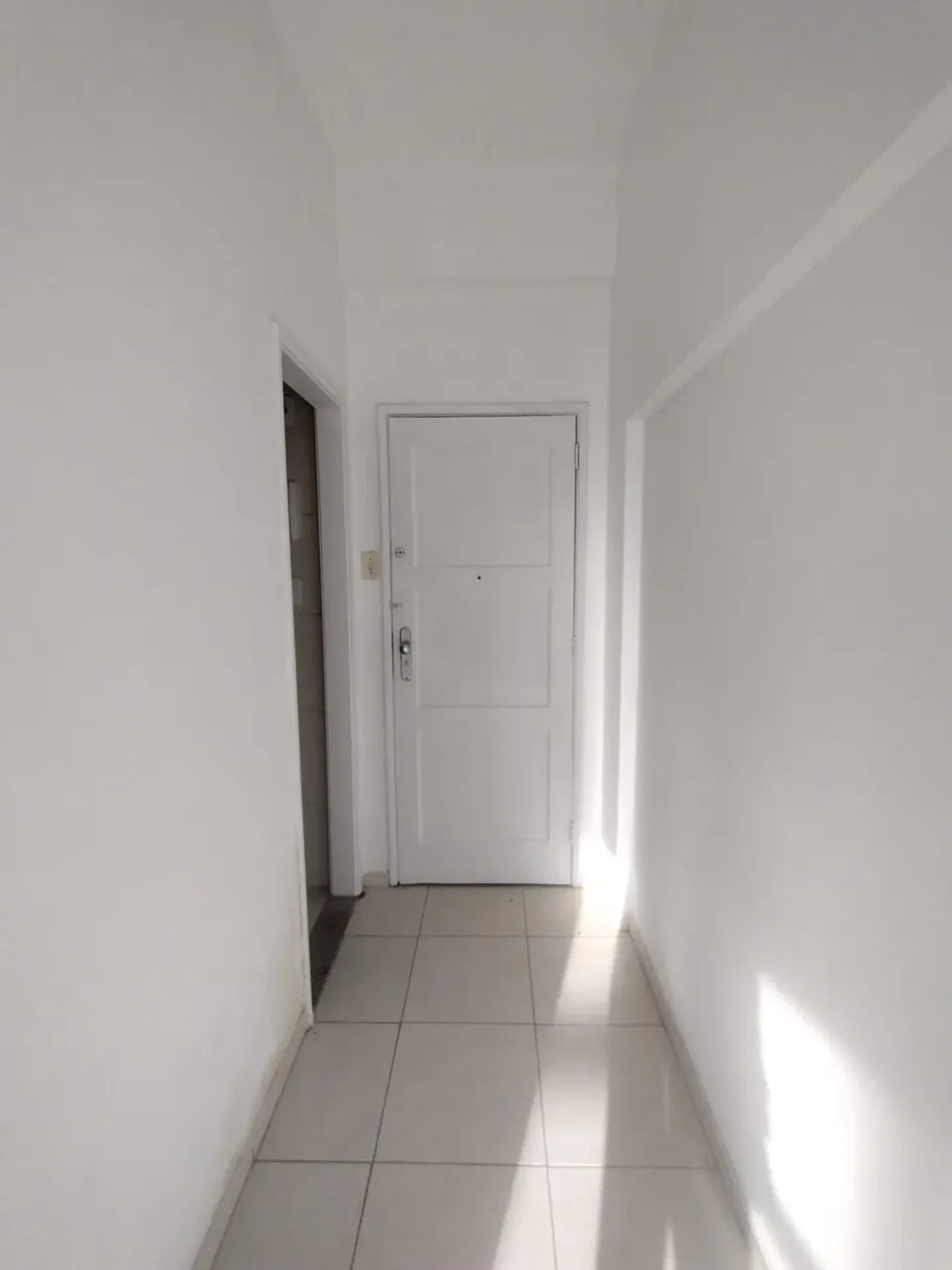 30 m² studio with 1 bedroom and balcony grill — photo 29