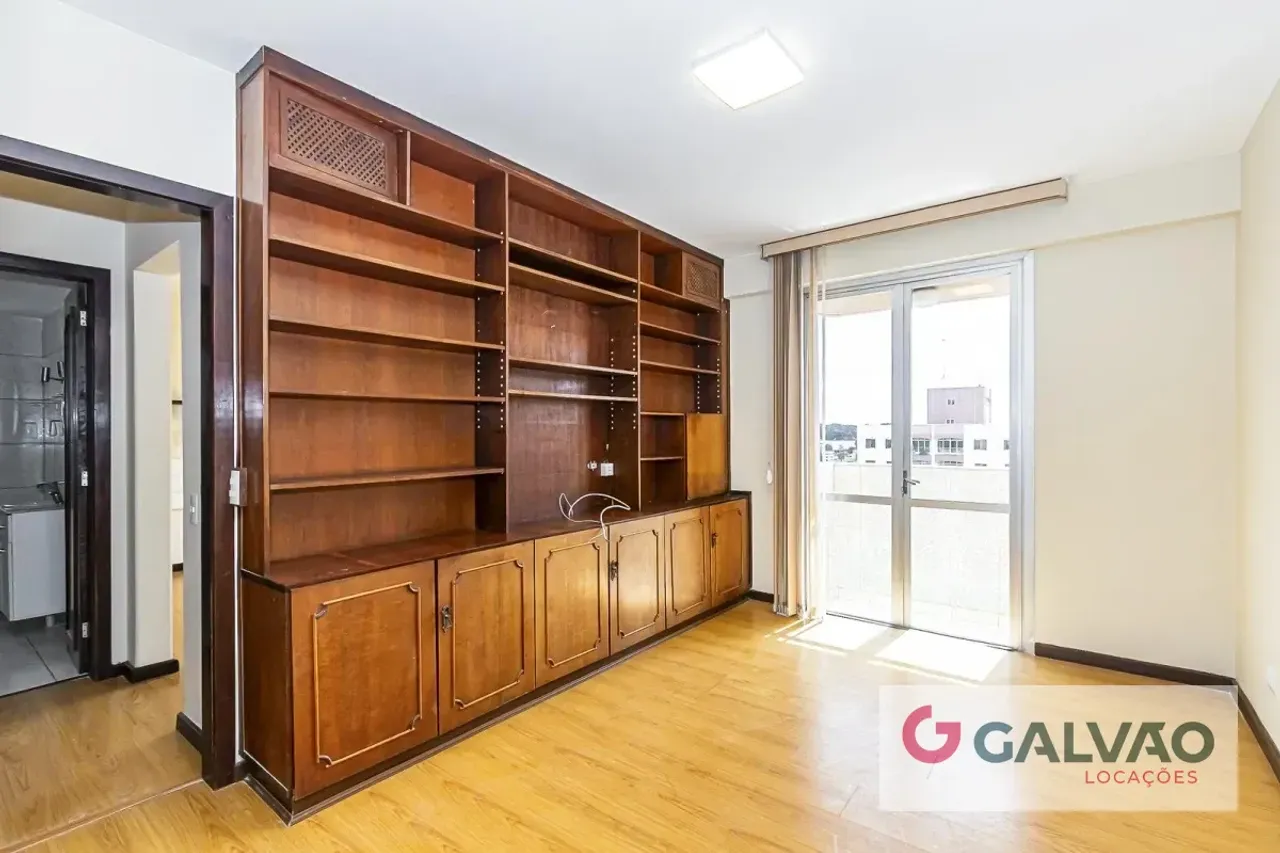 3-bedroom apartment with balcony and 1 parking spot