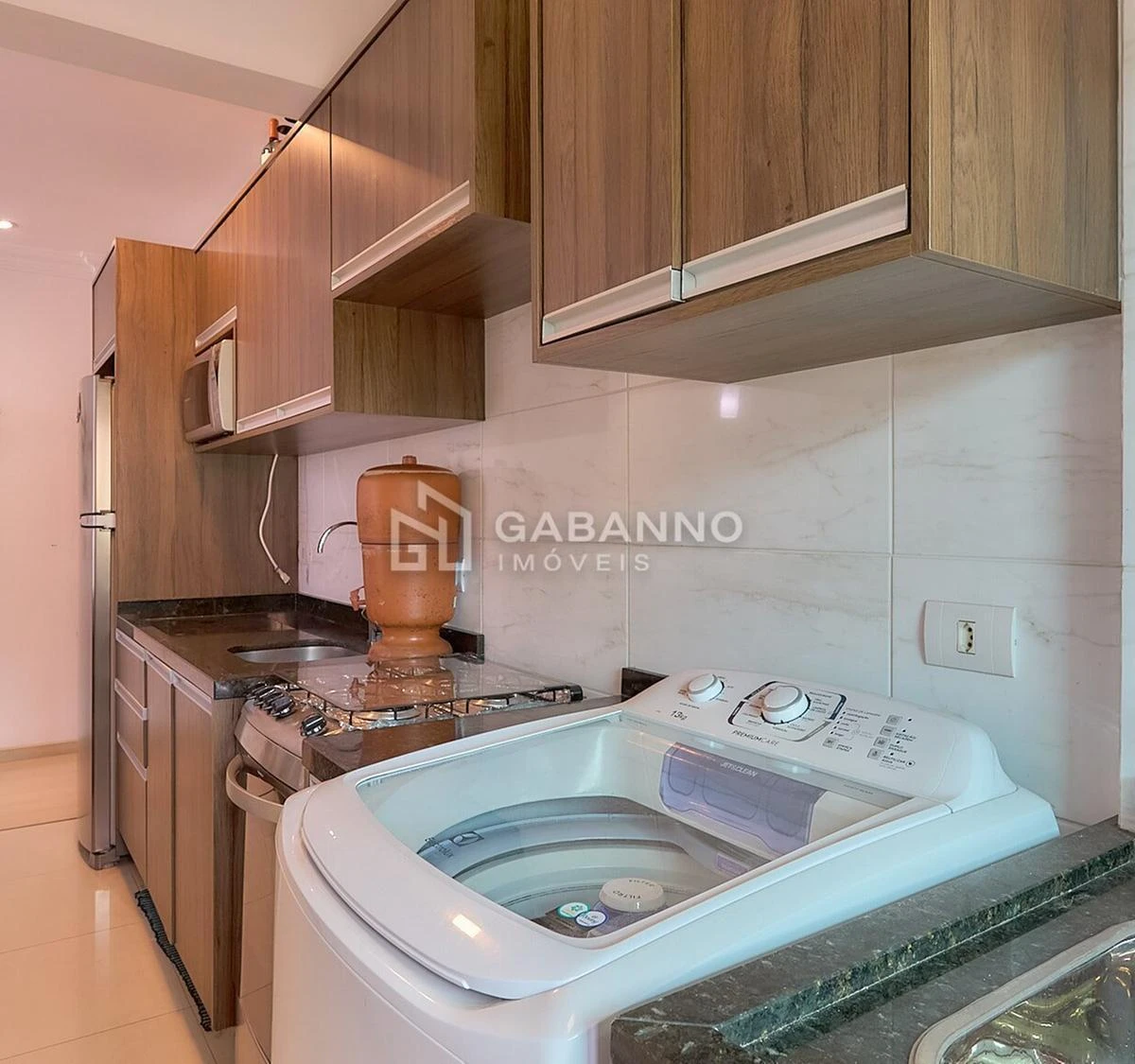 Furnished apartment, 69 m², with a glass-enclosed balcony — photo 29