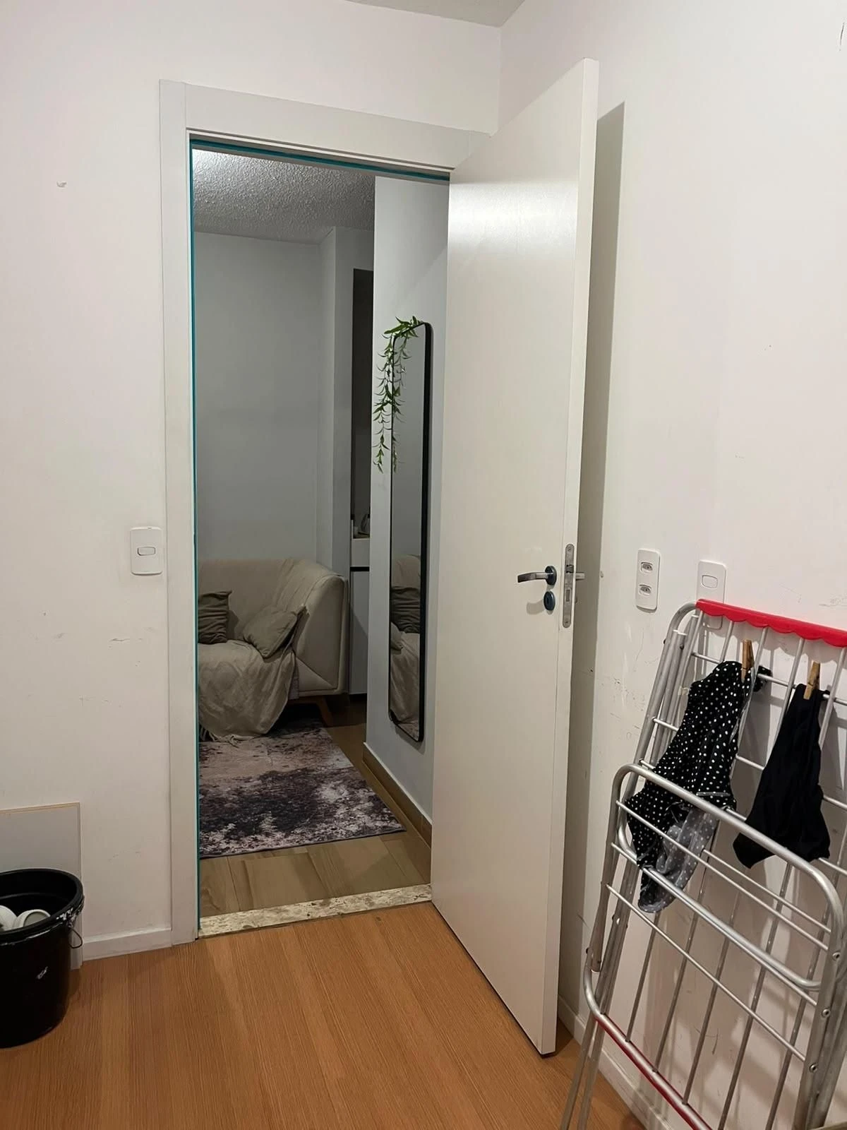 2-bedroom apartment in a building with a gym — photo 19
