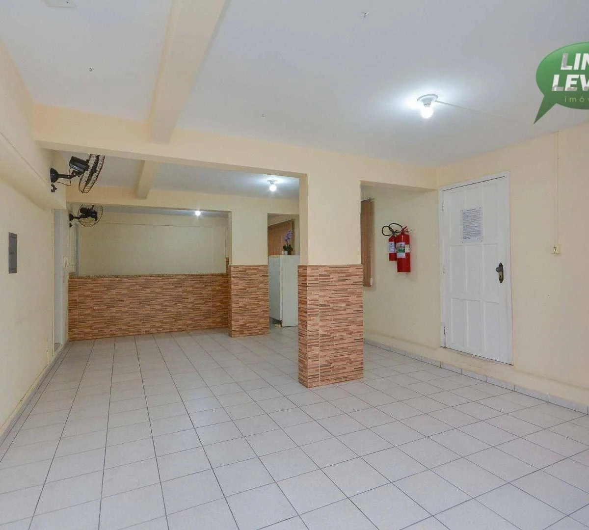 Apartamento de 3 quartos com máquina de lavar, Bacacheri — photo 28