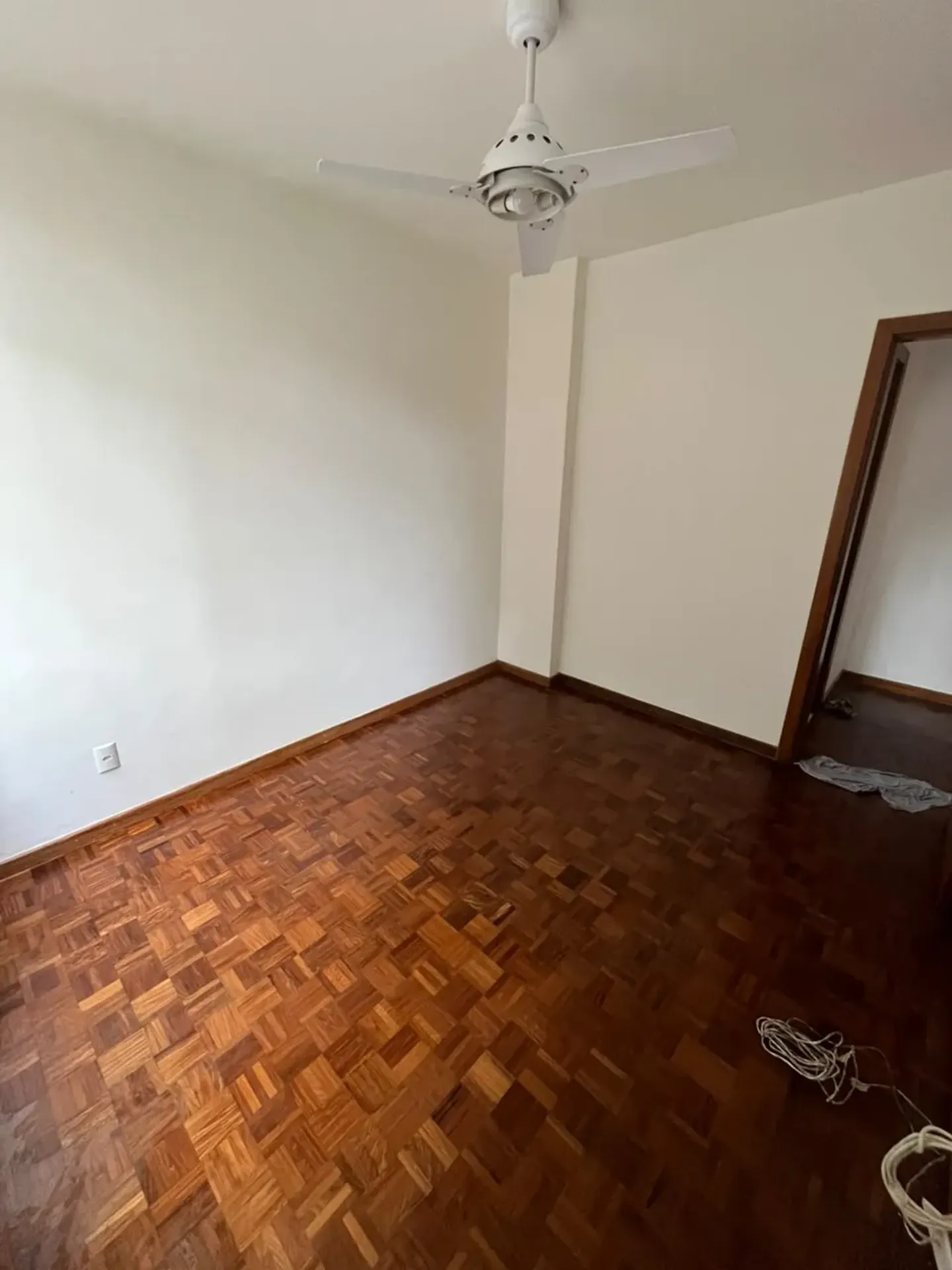 Apartment on the 1st floor with wood or laminate floors — photo 44