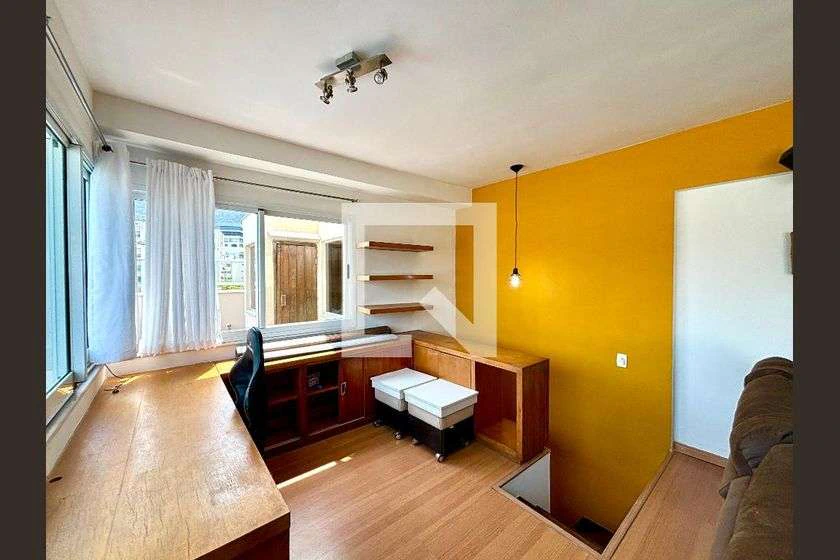 180 m² furnished apartment with open-plan kitchen — photo 2